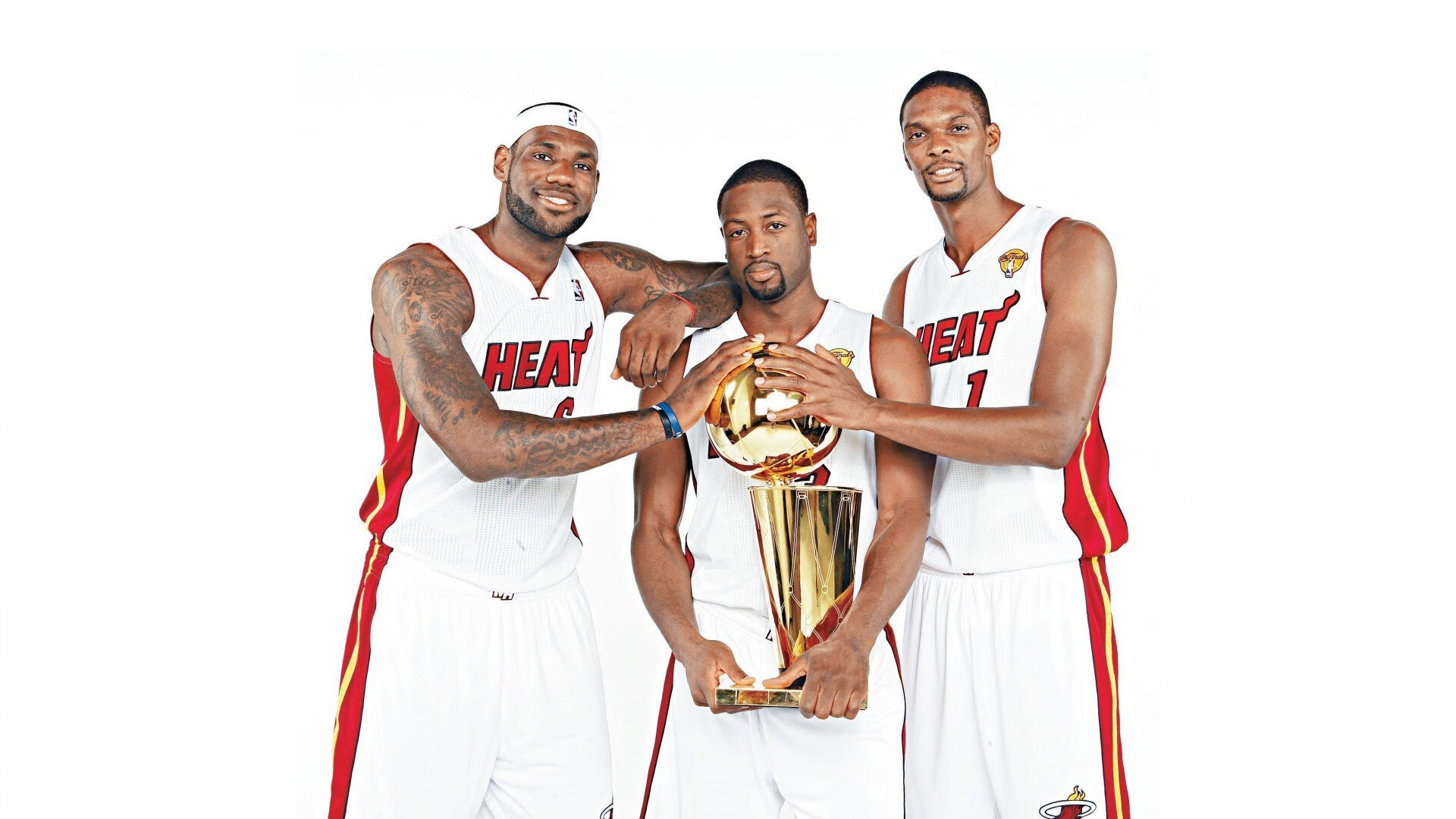 全明星后卫技巧挑战赛 变向过杆与妙传接连上演